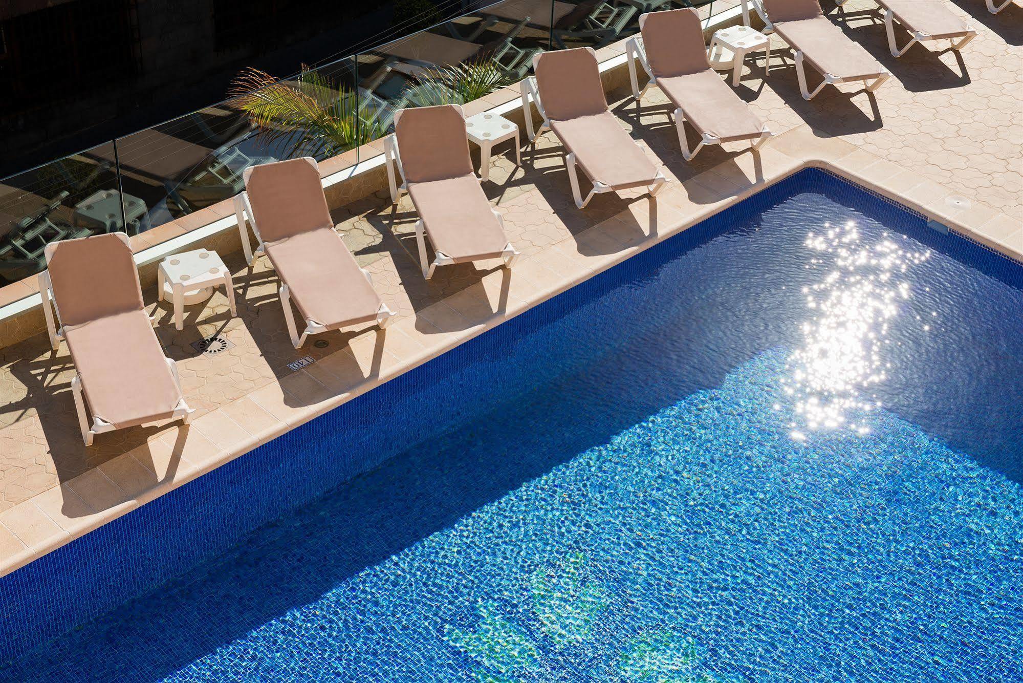 Hotel Monopol 푸에르토 드 라 크루즈 외부 사진